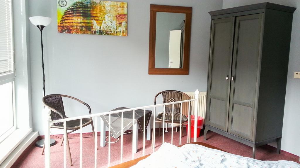 Hostel Die Etage East Berlim Quarto foto