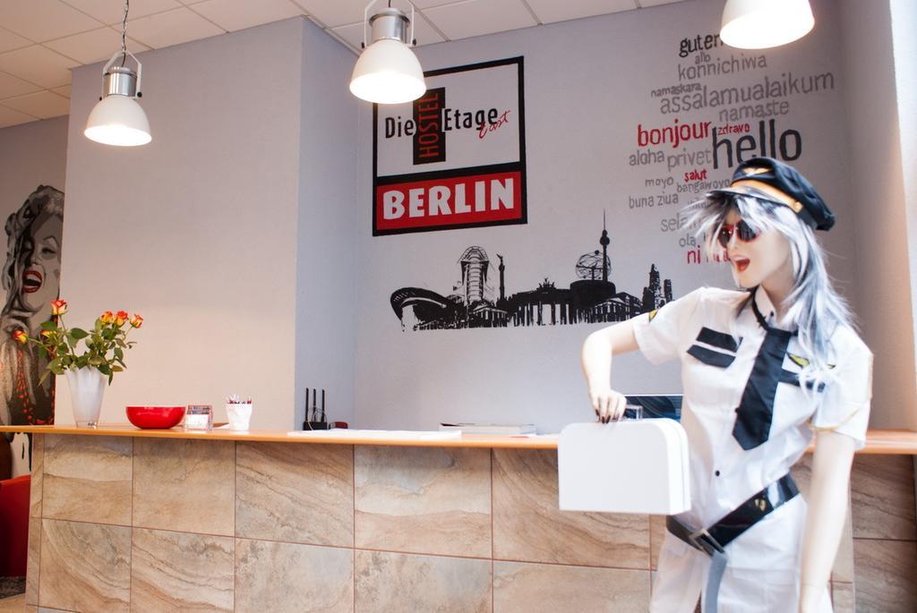Hostel Die Etage East Berlim Exterior foto