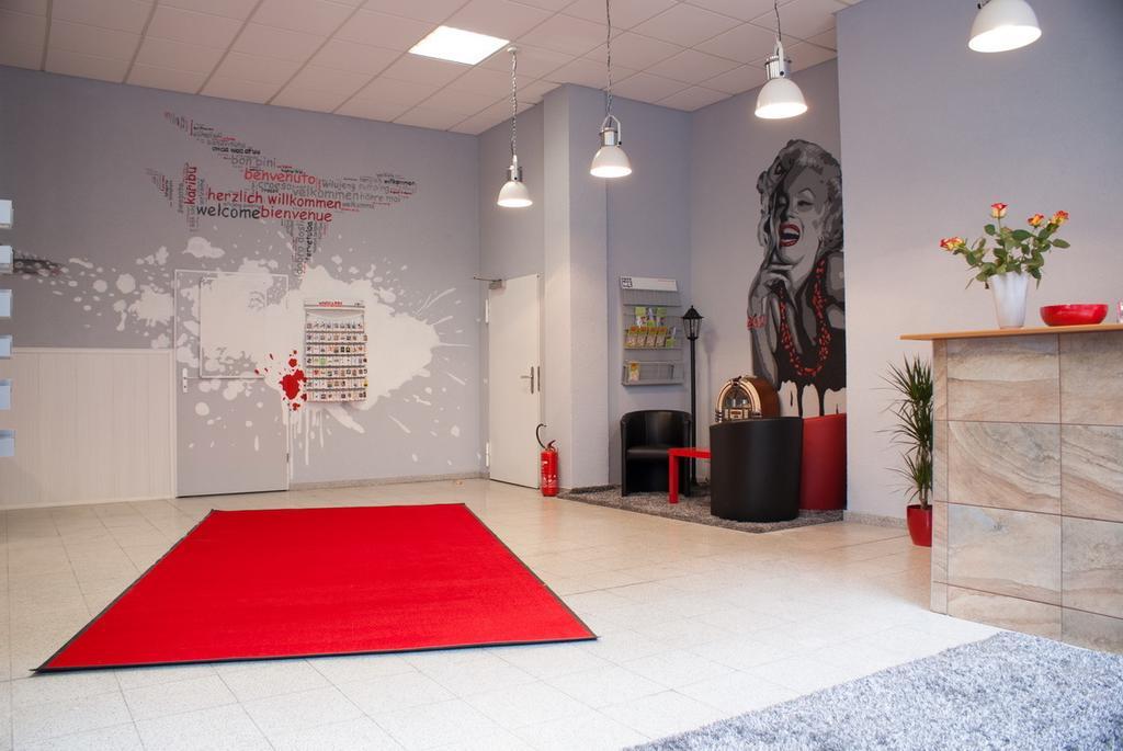 Hostel Die Etage East Berlim Exterior foto